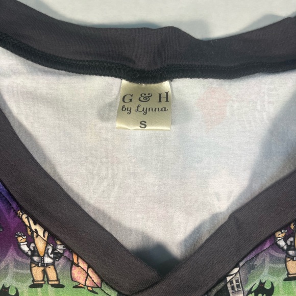 Gray Beetlejuice Fit n’ flare top. Size S. Made in Washington! - Picture 2 of 8